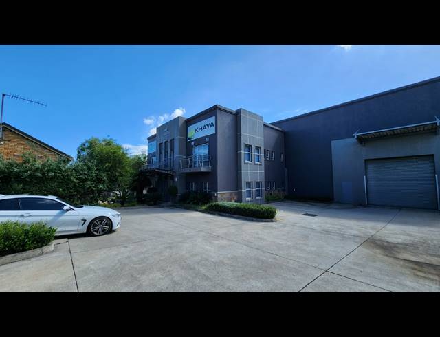 1,550M² WAREHOUSE TO LET IN SPARTAN